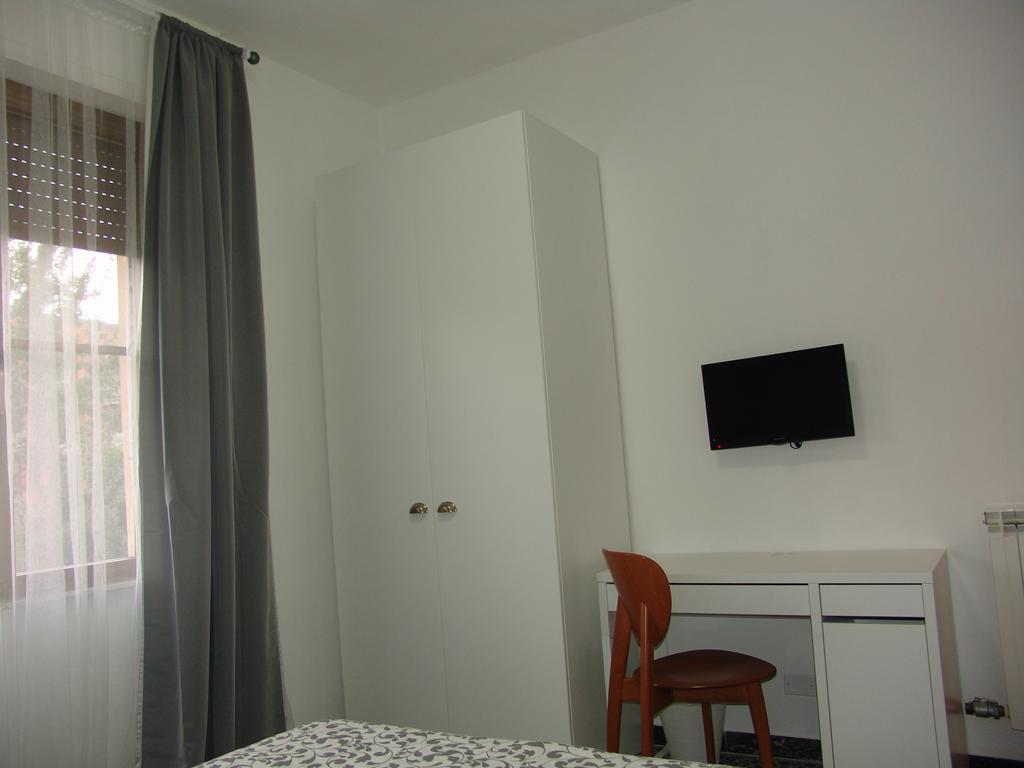 B&B Myosotis Pisa Szoba fotó