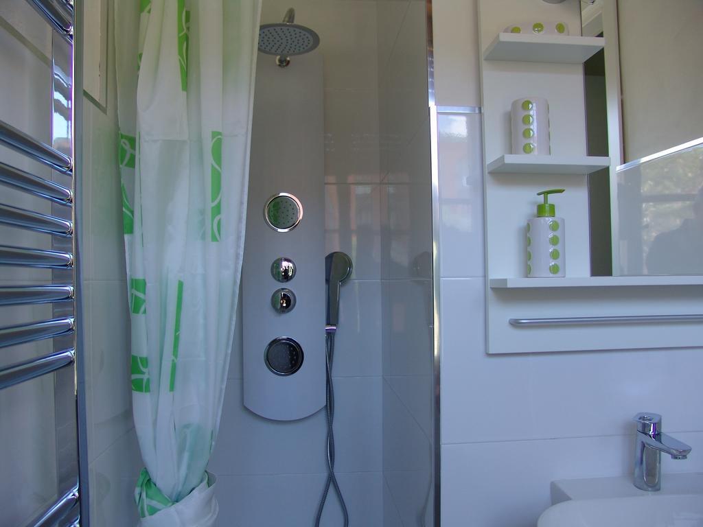 B&B Myosotis Pisa Szoba fotó